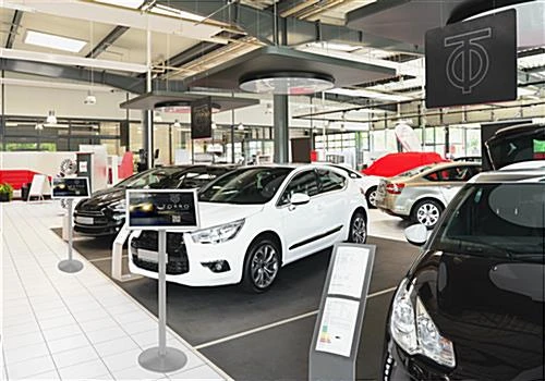 17 X 11 Menu Stand For Floor, Snap Open, Curved Post - Silver - Image 5